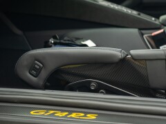 Porsche CAYMAN 718 GT4 RS “weissach” 
