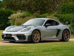 Porsche CAYMAN 718 GT4 RS “weissach” 