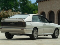 Audi QUATTRO 