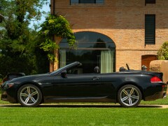 BMW M6 CABRIO “MANUALE” 