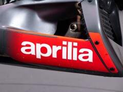 Aprilia TUONO V2 1000 