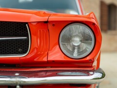 Ford MUSTANG COUPÈ 