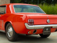 Ford MUSTANG COUPÈ 