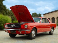 Ford MUSTANG COUPÈ 