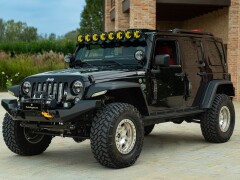 Jeep WRANGLER JKU 