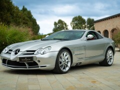 Mercedes Benz SLR MCLAREN 