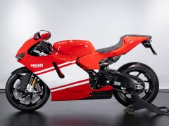 Ducati DESMOSEDICI RR 