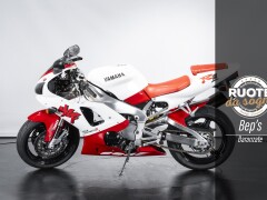 Yamaha YZF R1 