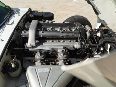 Jaguar E-TYPE I° SERIE 4.2 ROADSTER 