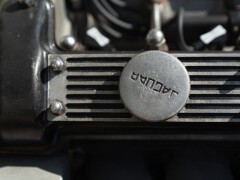 Jaguar E-TYPE I° SERIE 4.2 ROADSTER 