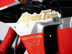 Honda AFRICA TWIN 750 