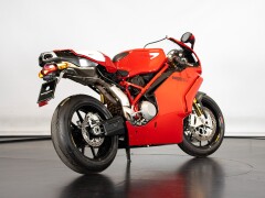 Ducati 749 R 