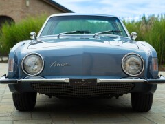 Studebaker AVANTI SUPERCHARGED 