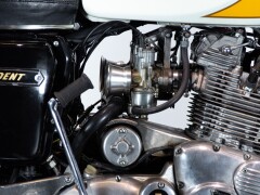 Triumph T160 TRIDENT 