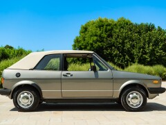 Volkswagen GOLF MK1 CABRIOLET 