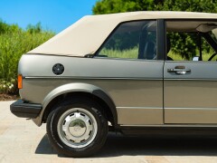 Volkswagen GOLF MK1 CABRIOLET 