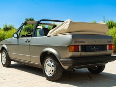 Volkswagen GOLF MK1 CABRIOLET 