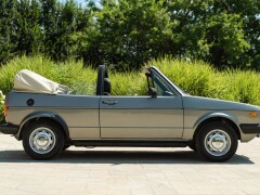Volkswagen GOLF MK1 CABRIOLET 
