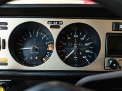 Volkswagen GOLF MK1 CABRIOLET 